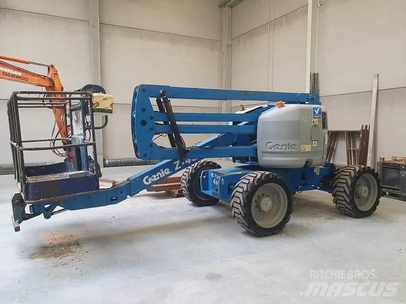 Genie Z45/25 Коленчатые подъемники