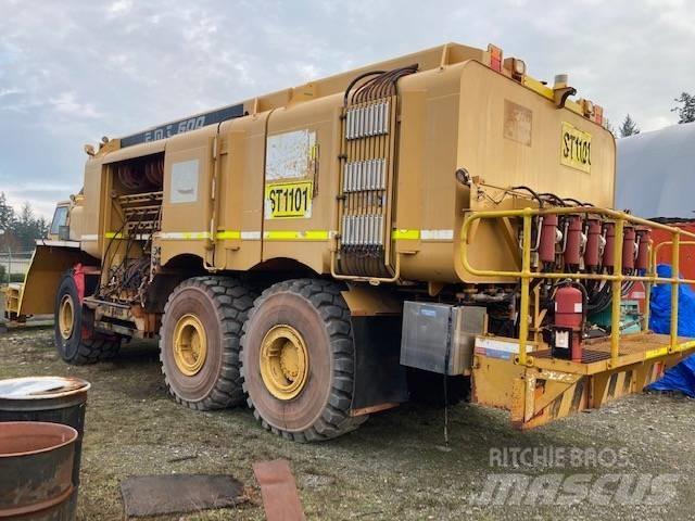  Cat/EMT EMT600 Грузовики-цистерны