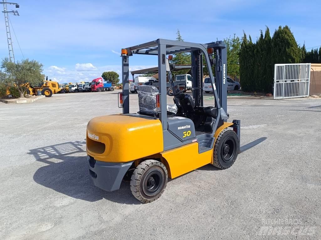 Komatsu FD30T-14 Другие складские механизмы
