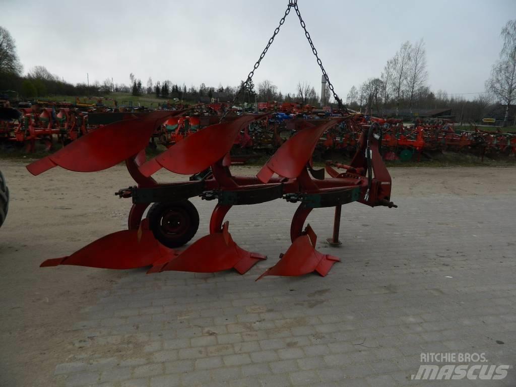 Kverneland 3 Оборотные плуги