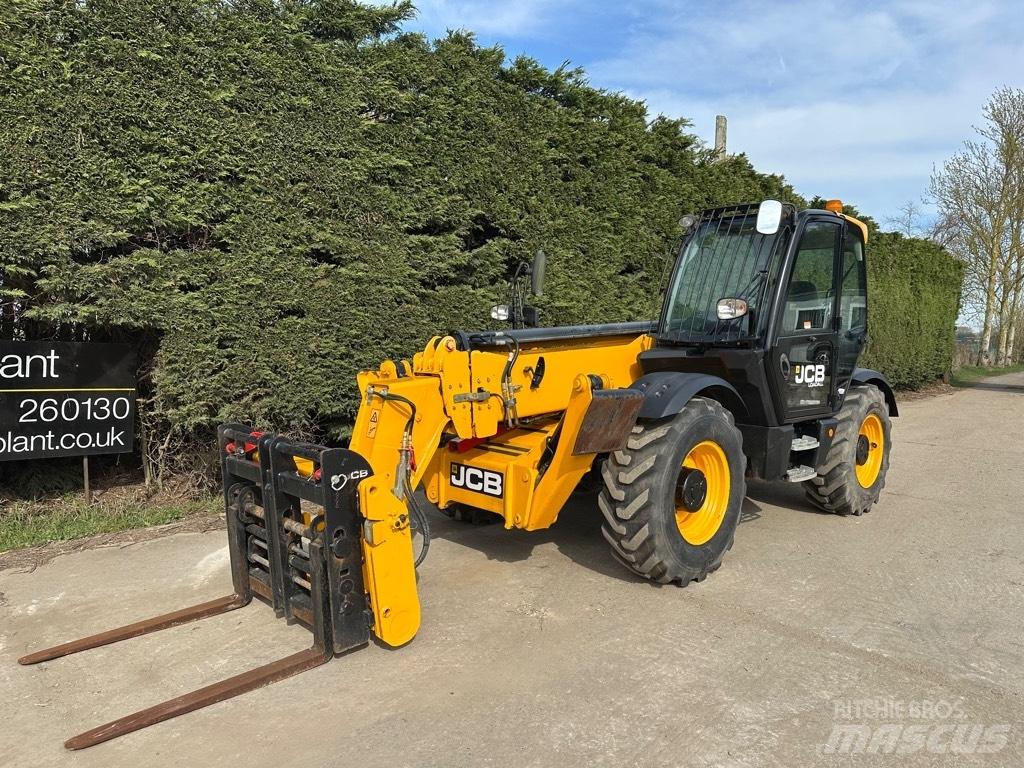 JCB 540-140 Телескопические погрузчики