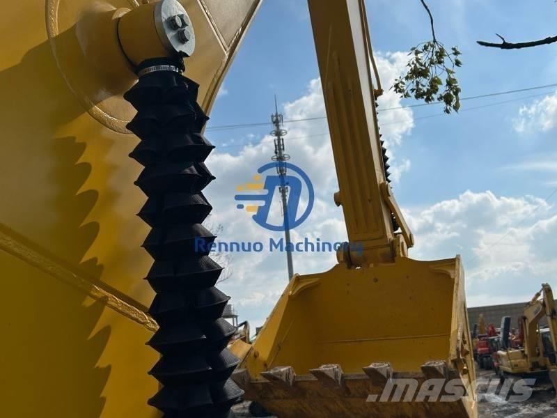 Komatsu PC200-8MO Гусеничные экскаваторы
