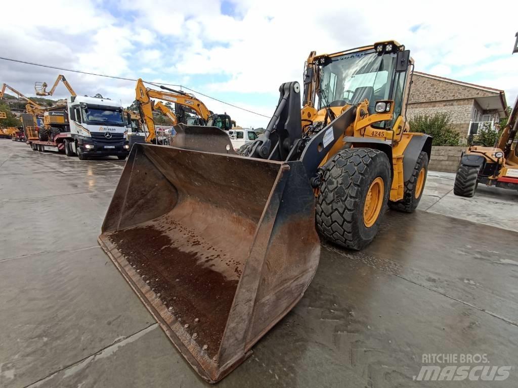 Volvo L 90 F Фронтальные погрузчики