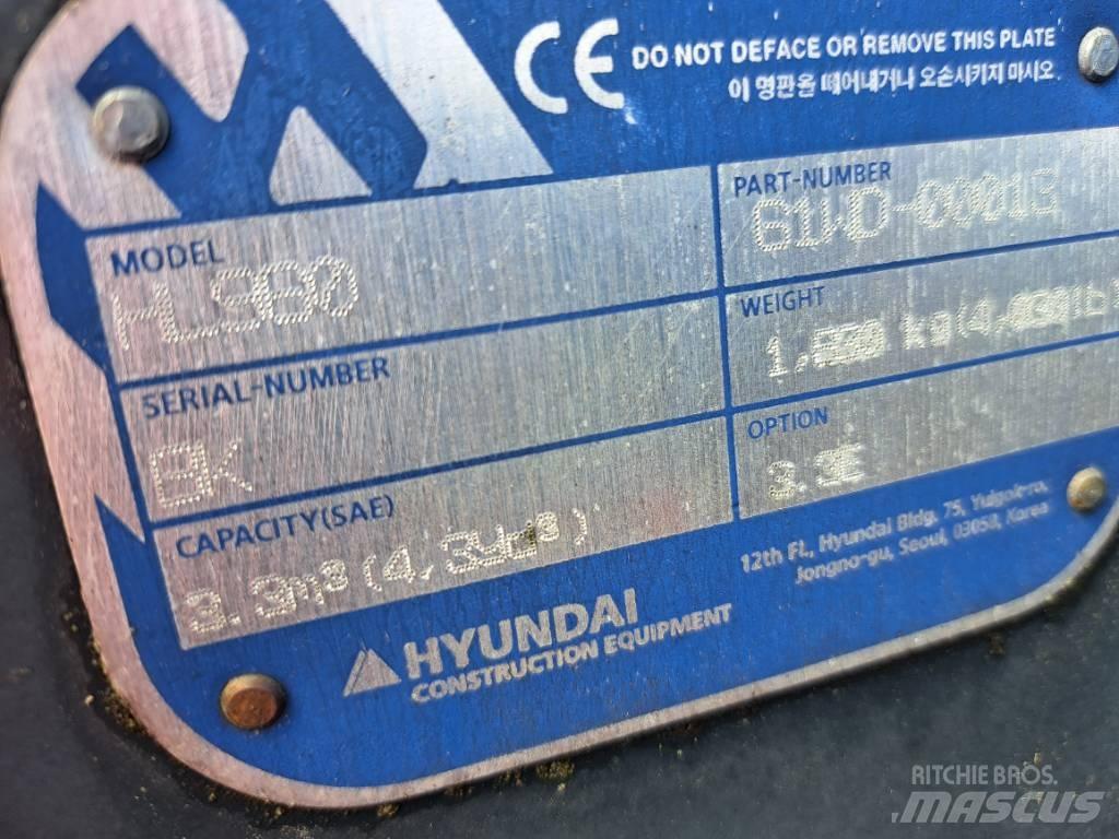 Hyundai HL980 Ковши