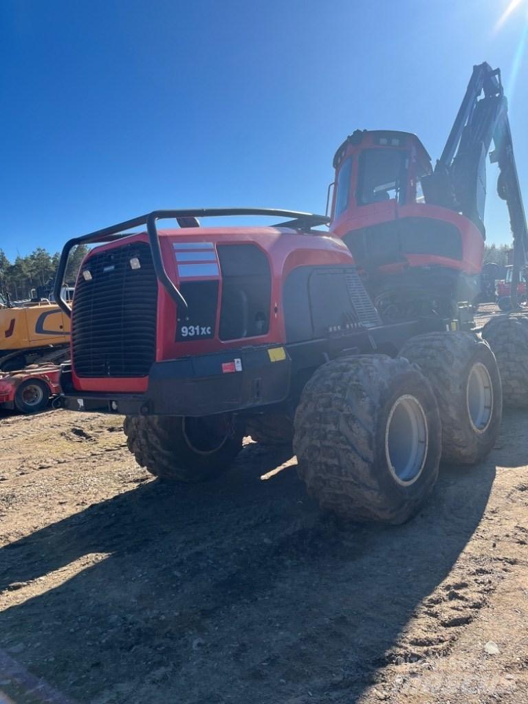 Komatsu 931 XC Харвестеры
