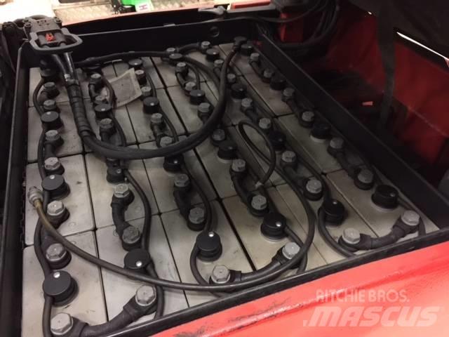 Linde E 20 PH - 02 Электропогрузчики