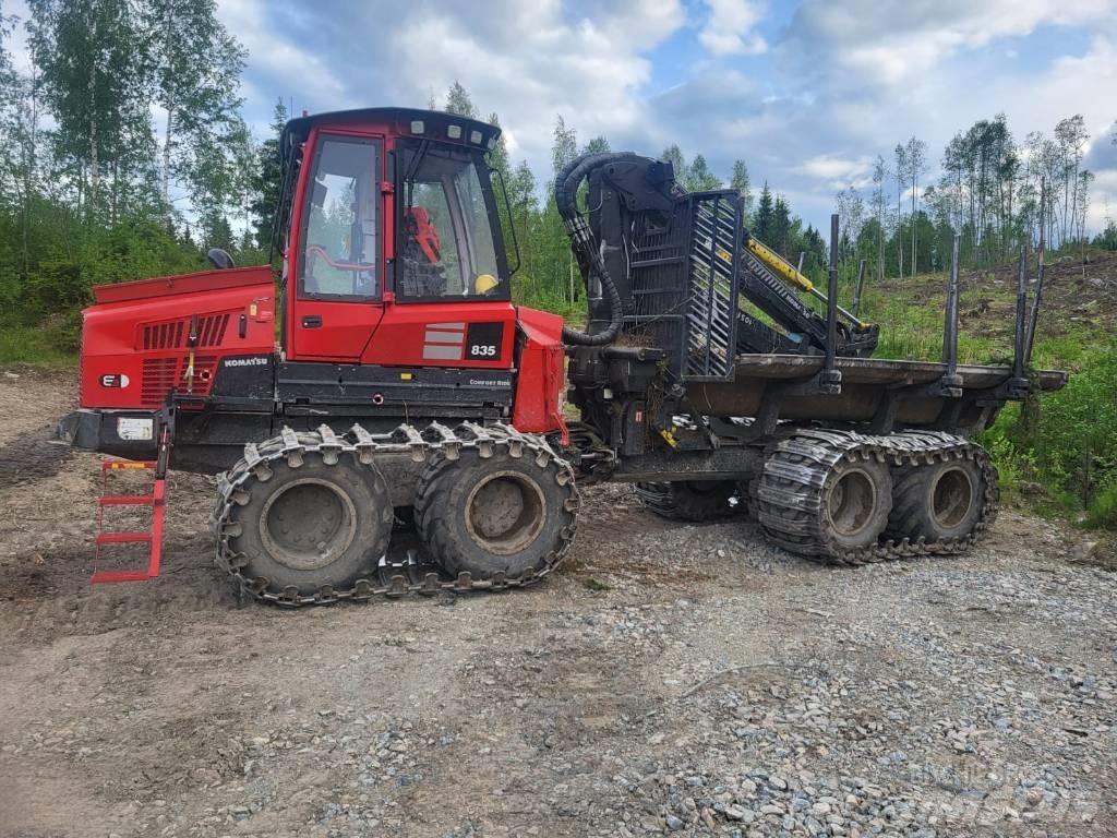Komatsu 835 Форвардеры