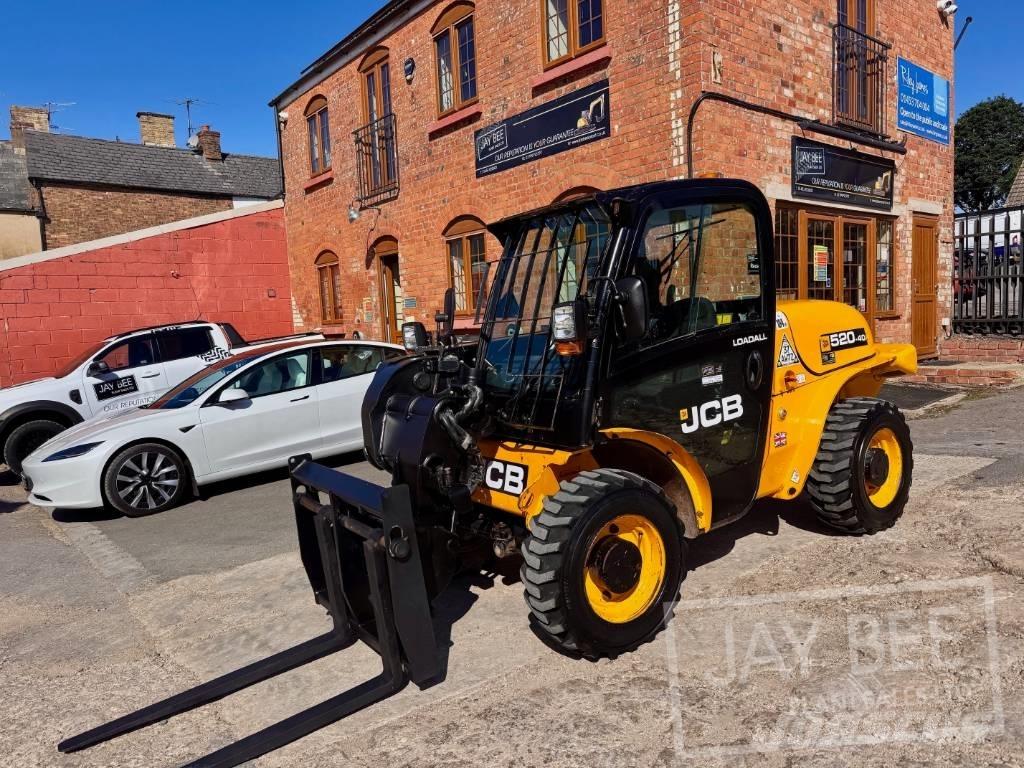 JCB 520-40 Телескопические погрузчики