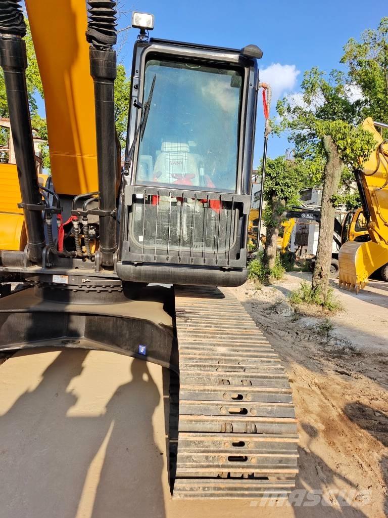 Sany SY 215 C Гусеничные экскаваторы