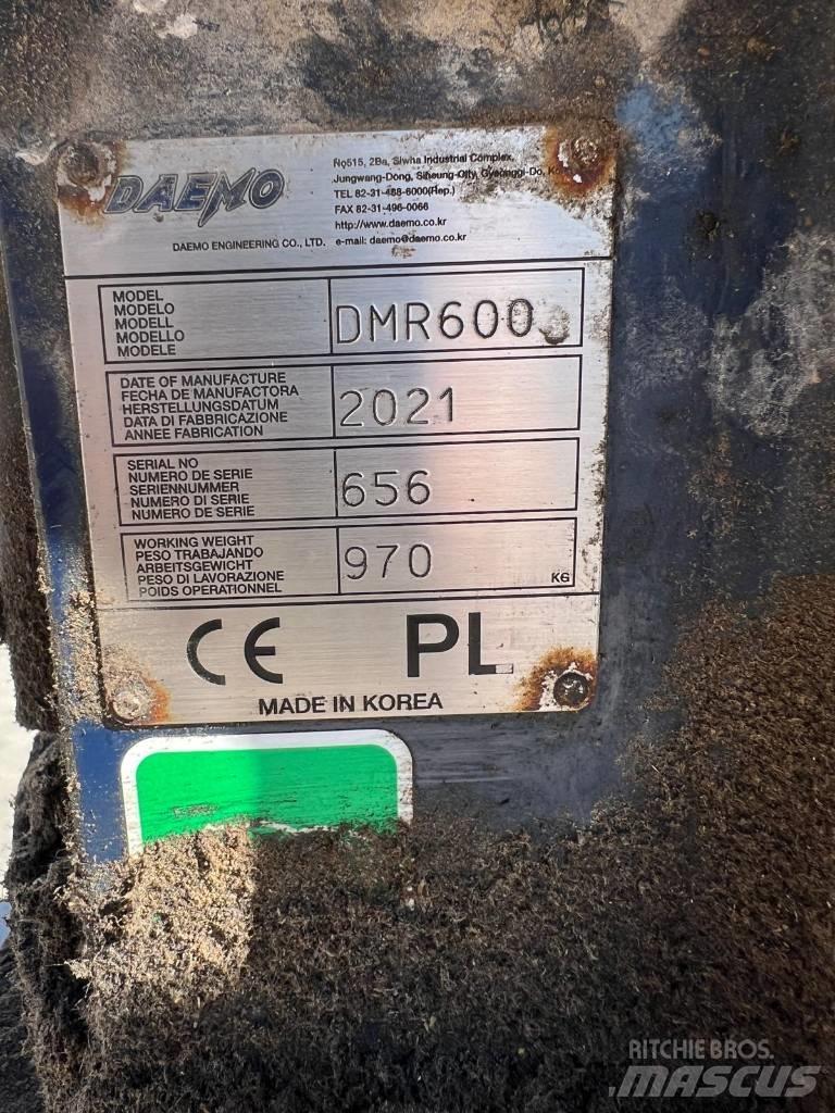 Hyundai HX 140 HRC Гусеничные экскаваторы