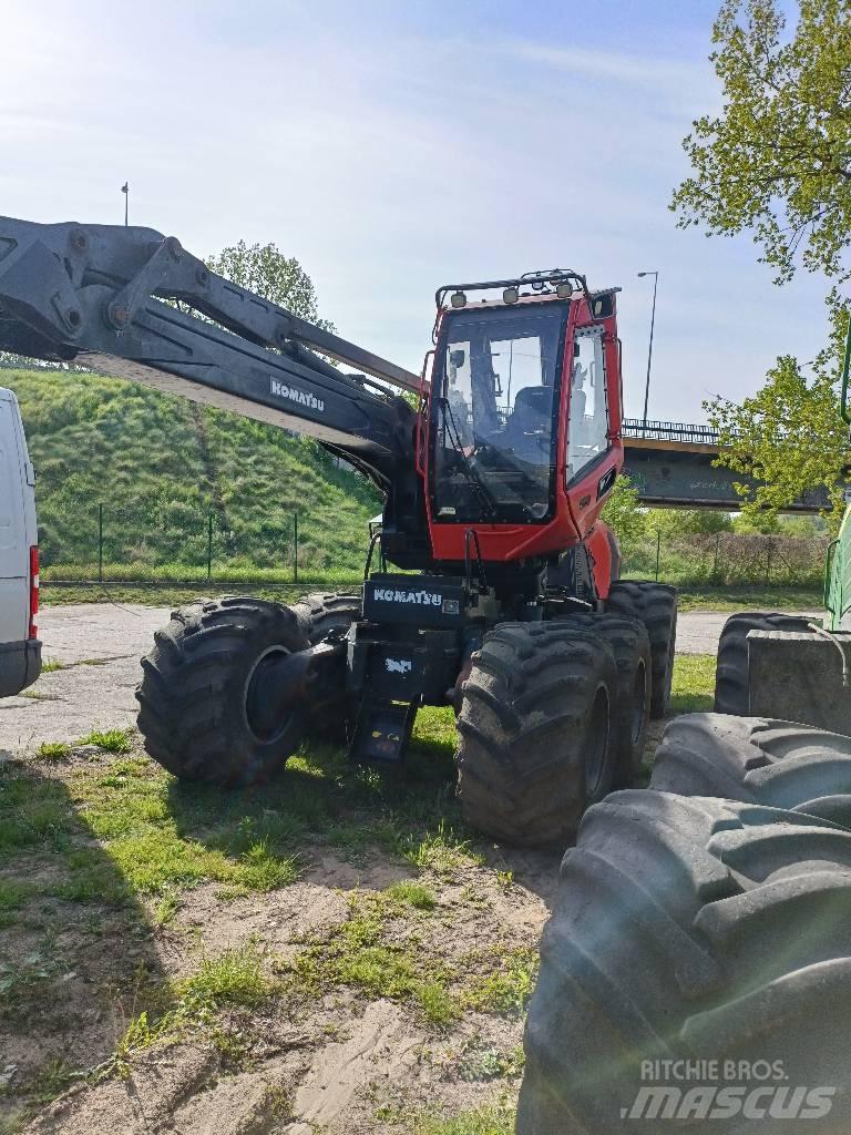 Komatsu 931 Харвестеры