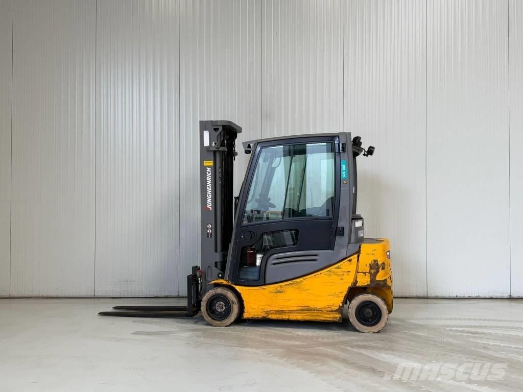 Jungheinrich EFG320 Электропогрузчики