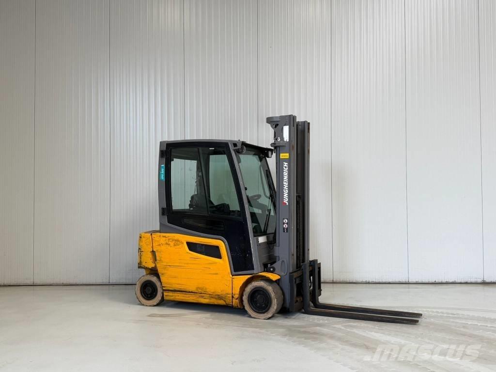 Jungheinrich EFG320 Электропогрузчики