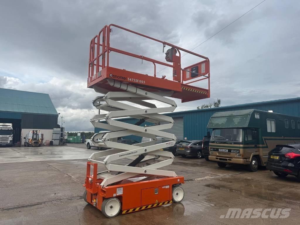 Snorkel S 4732 E Ножничные подъемники