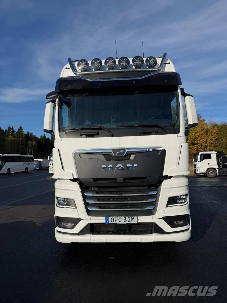 MAN 26.510 6X2-4 Грузовики-Фургоны