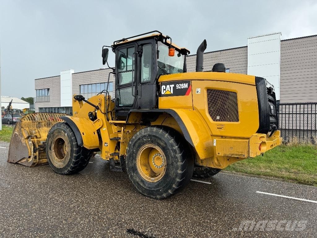 CAT 926 M Фронтальные погрузчики