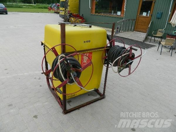  H-610 600 Прицепные опрыскиватели