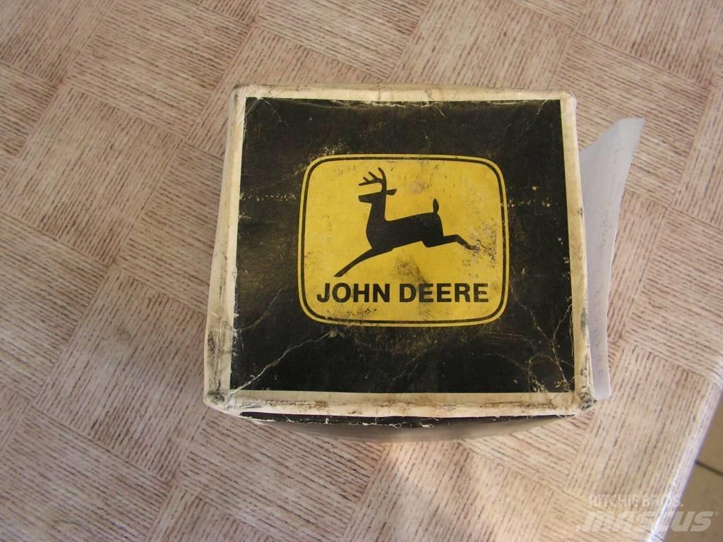 John Deere 1630 Дисковые бороны