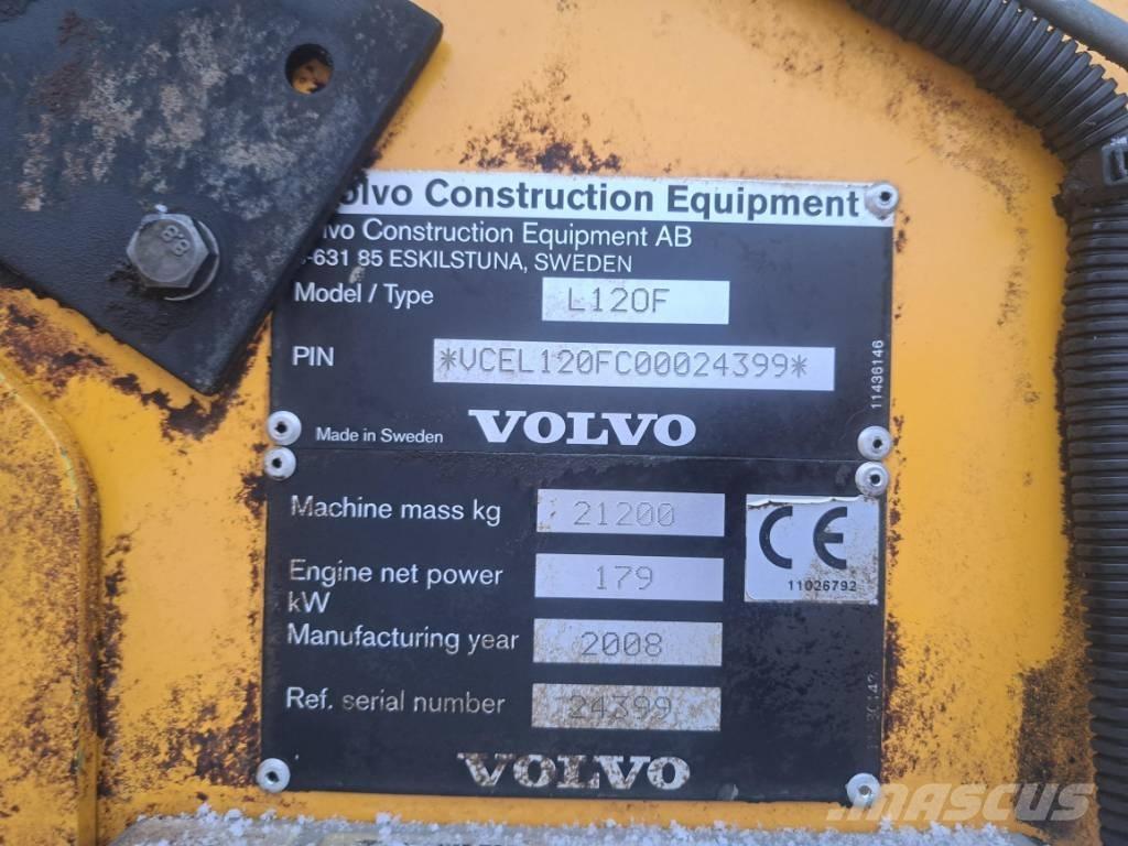 Volvo L 120 F Фронтальные погрузчики