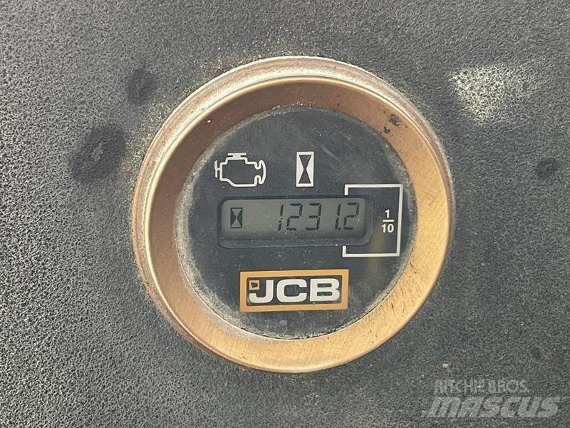 JCB 15 C - 1 Мини-экскаваторы
