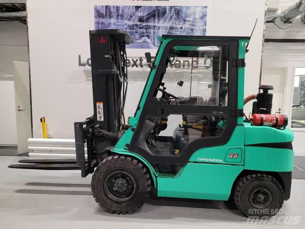 Mitsubishi FD35NTD Дизельные погрузчики