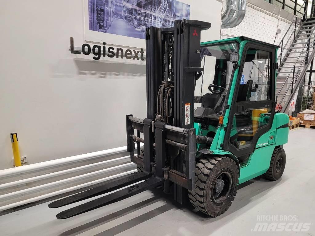 Mitsubishi FD35NTD Дизельные погрузчики