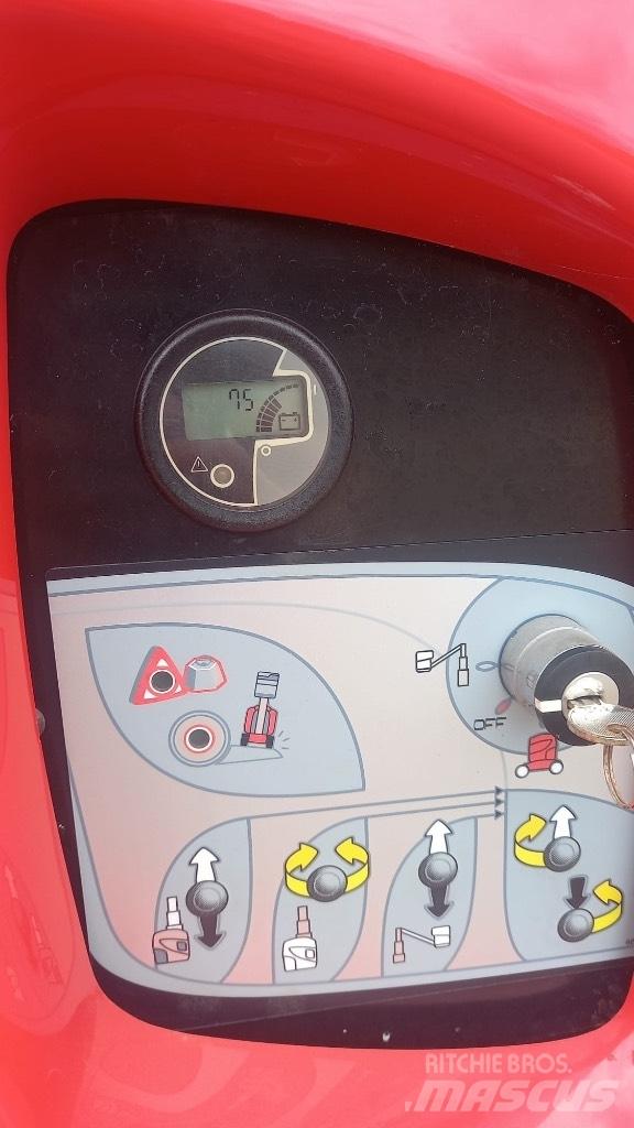 Manitou 100 VJR Вертикальные мачтовые подъемники
