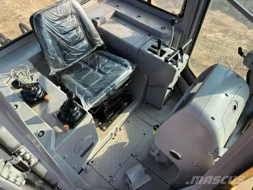 CAT D6G Гусеничные бульдозеры