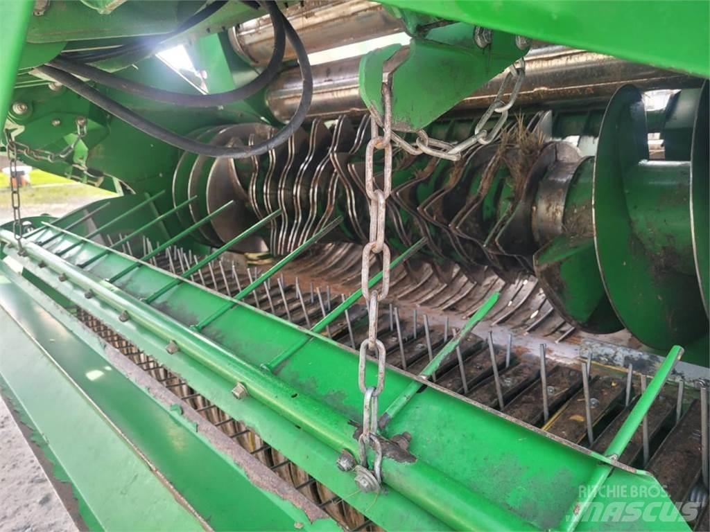 John Deere RBP 990 Рулонные пресс-подборщики