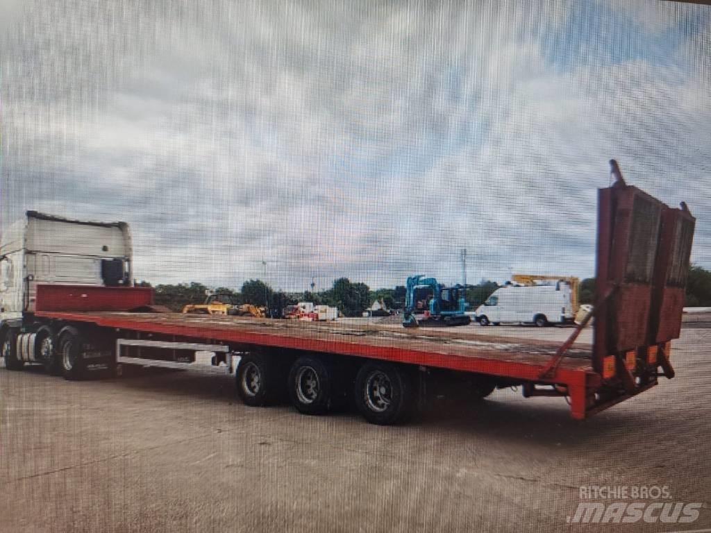 Montracon 3 Axles Низкорамные полуприцепы