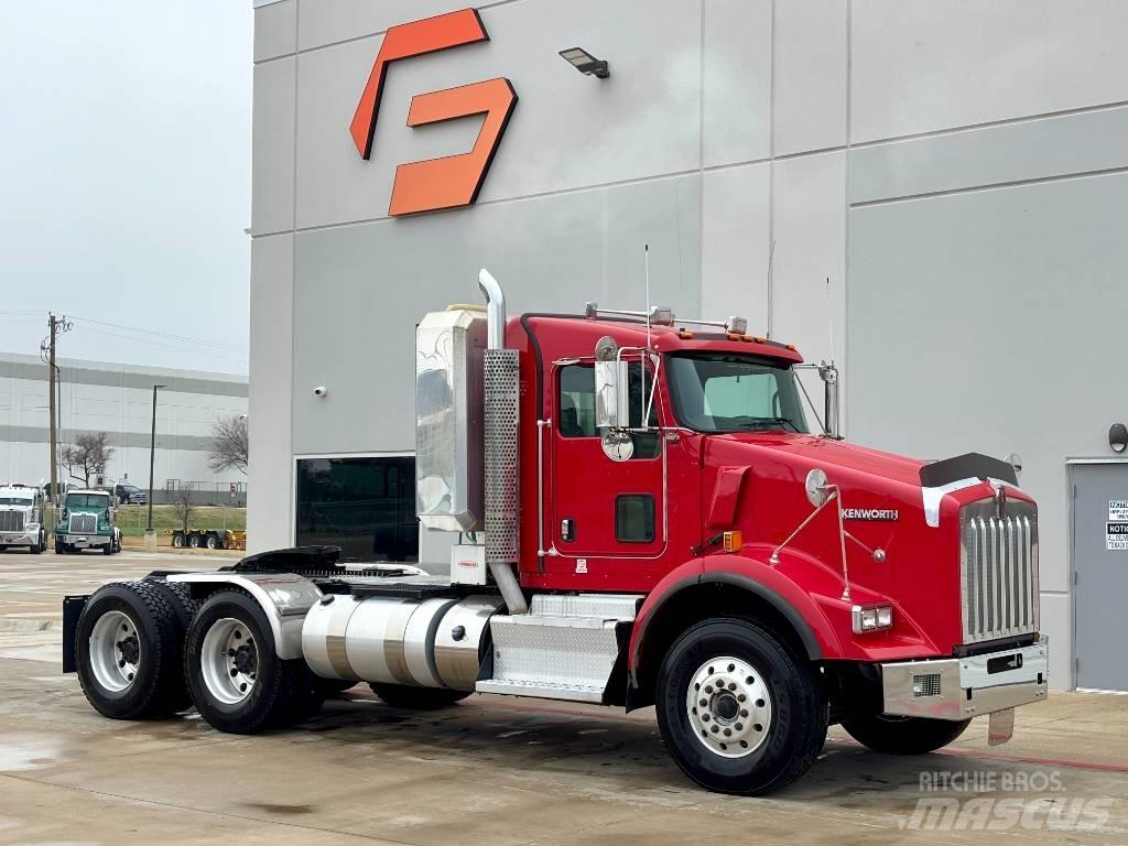 Kenworth T 800 Седельные тягачи