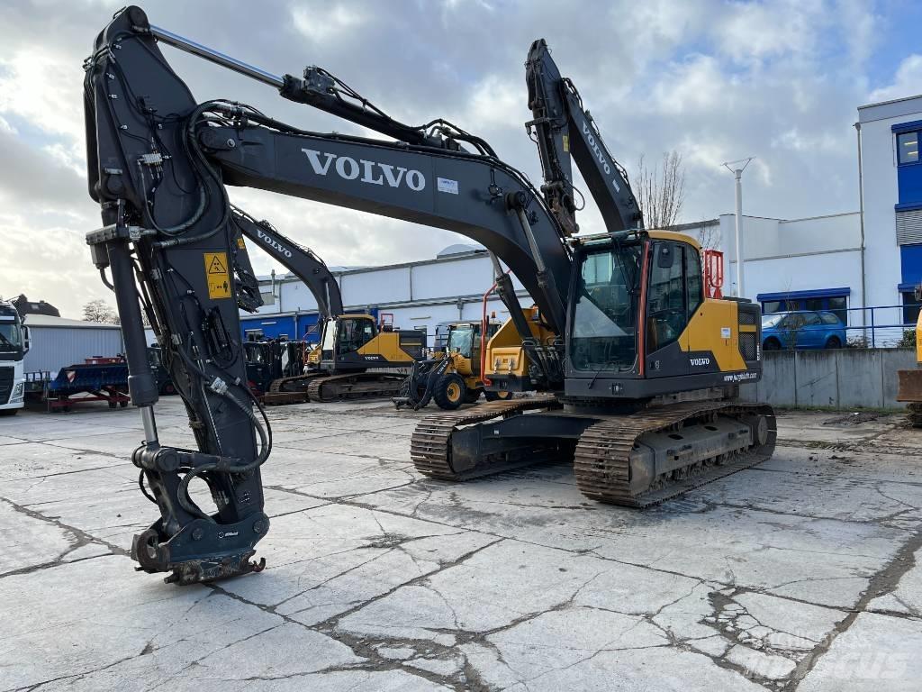 Volvo EC220EL Гусеничные экскаваторы