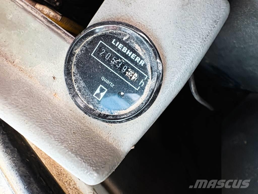 Liebherr R934BHD Гусеничные экскаваторы