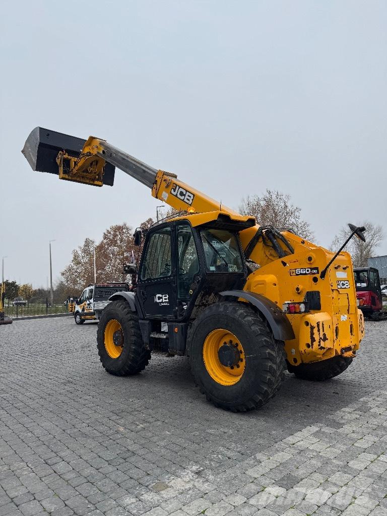JCB 560-80 Сельскохозяйственные телескопические погрузчики
