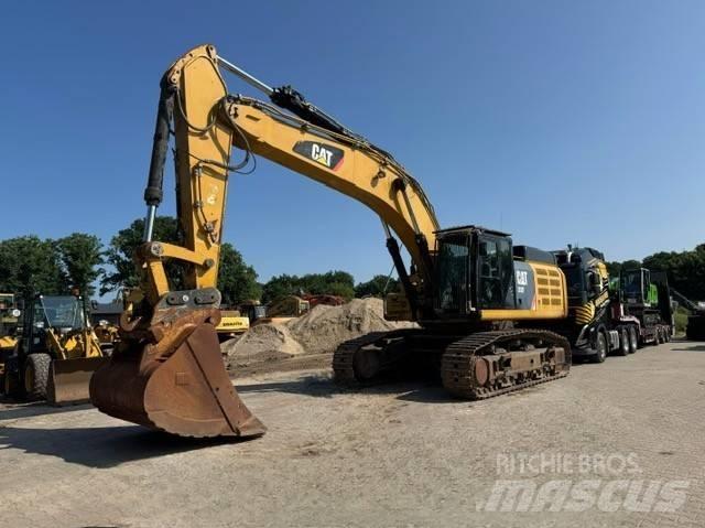 CAT 352 F Гусеничные экскаваторы
