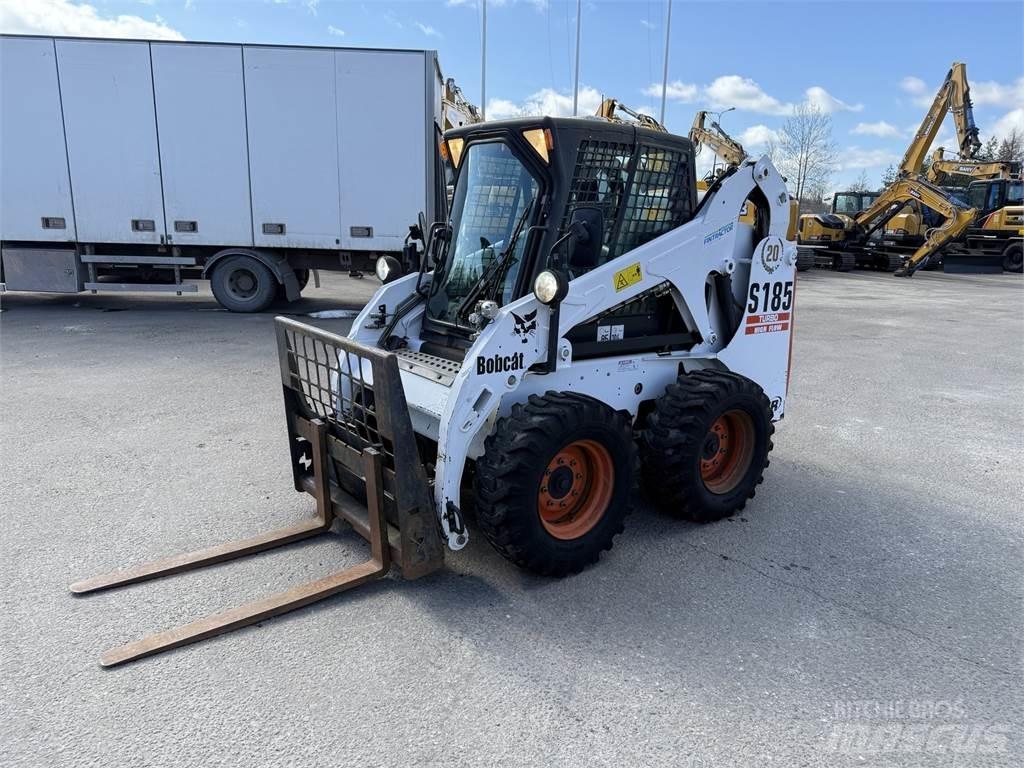Bobcat S185 Мини-погрузчики