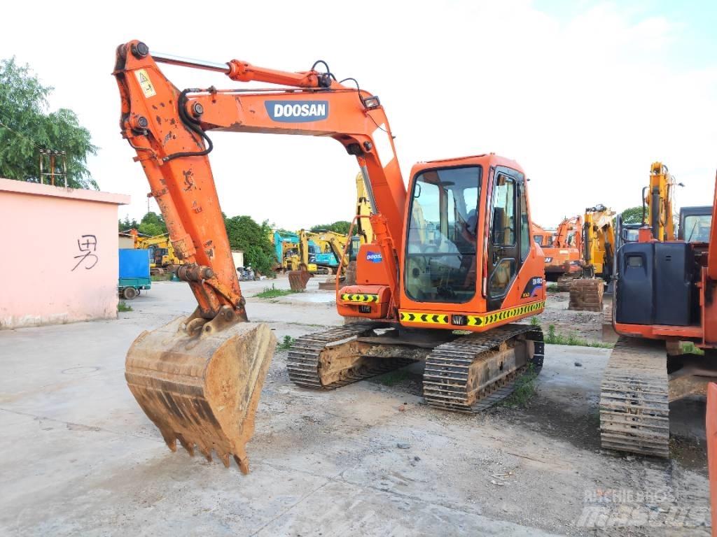 Doosan DH80GOLD Гусеничные экскаваторы