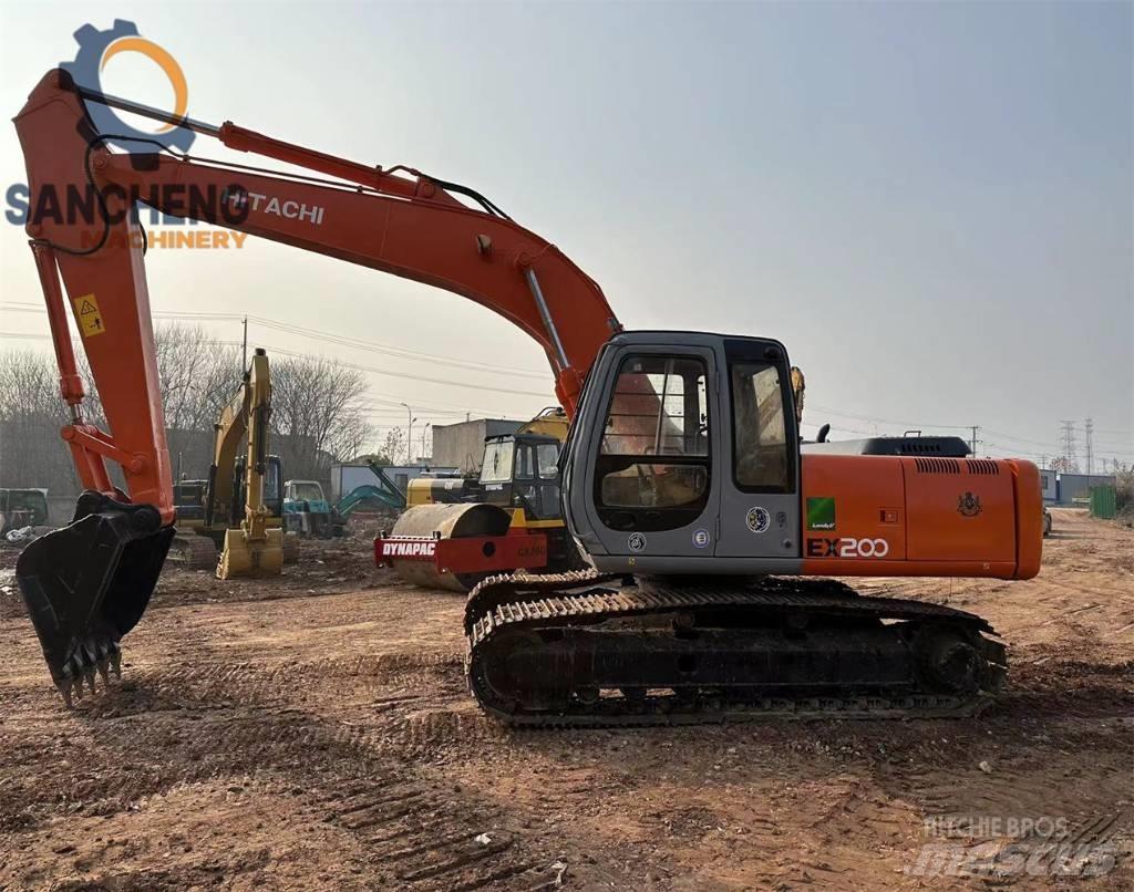Hitachi EX 200 Гусеничные экскаваторы