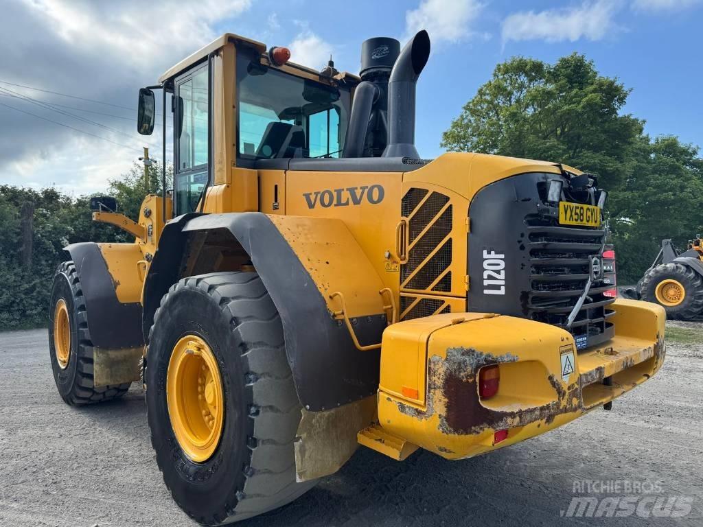 Volvo L 120 F Фронтальные погрузчики