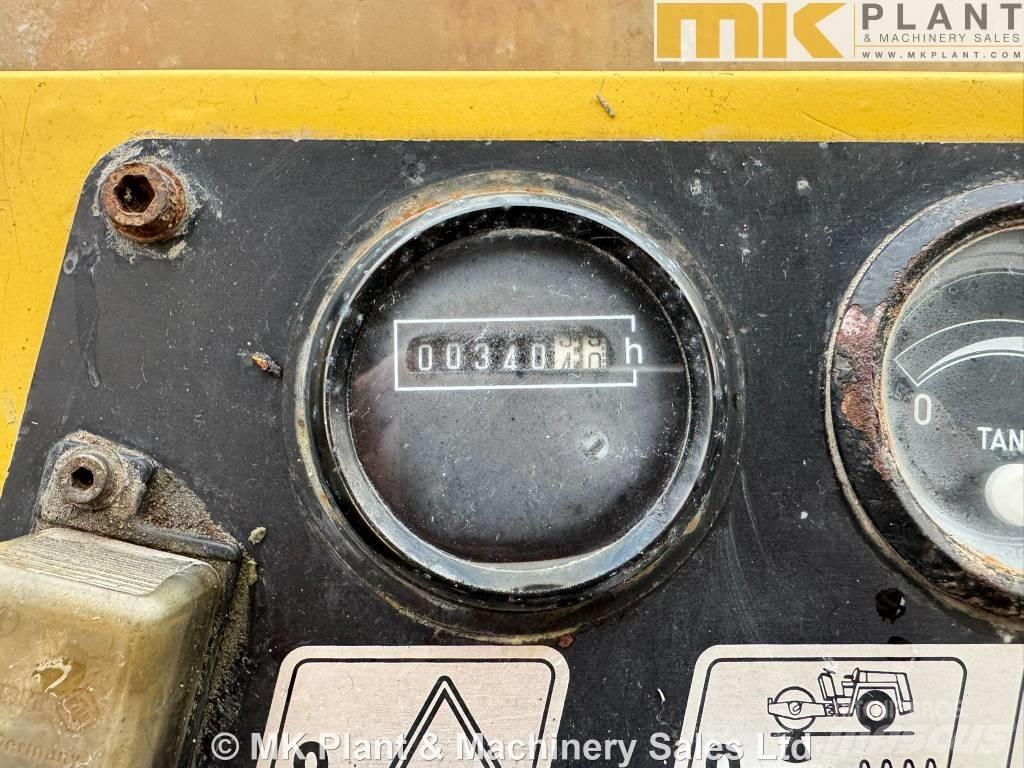 Bomag BW 213 D-2 Грунтовые катки