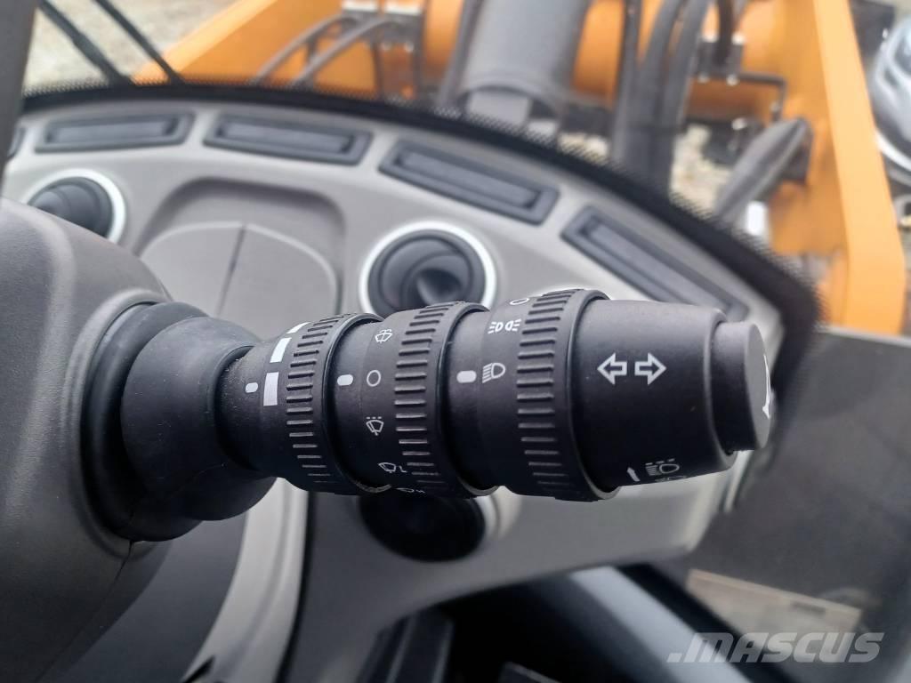 CASE 721 G Фронтальные погрузчики