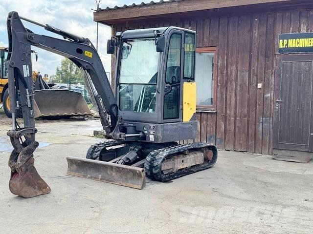 Volvo ECR 25 D Мини-экскаваторы