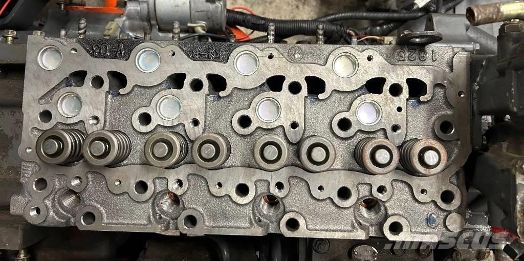 Kubota L 4630 GSTC Коммунальные тракторы