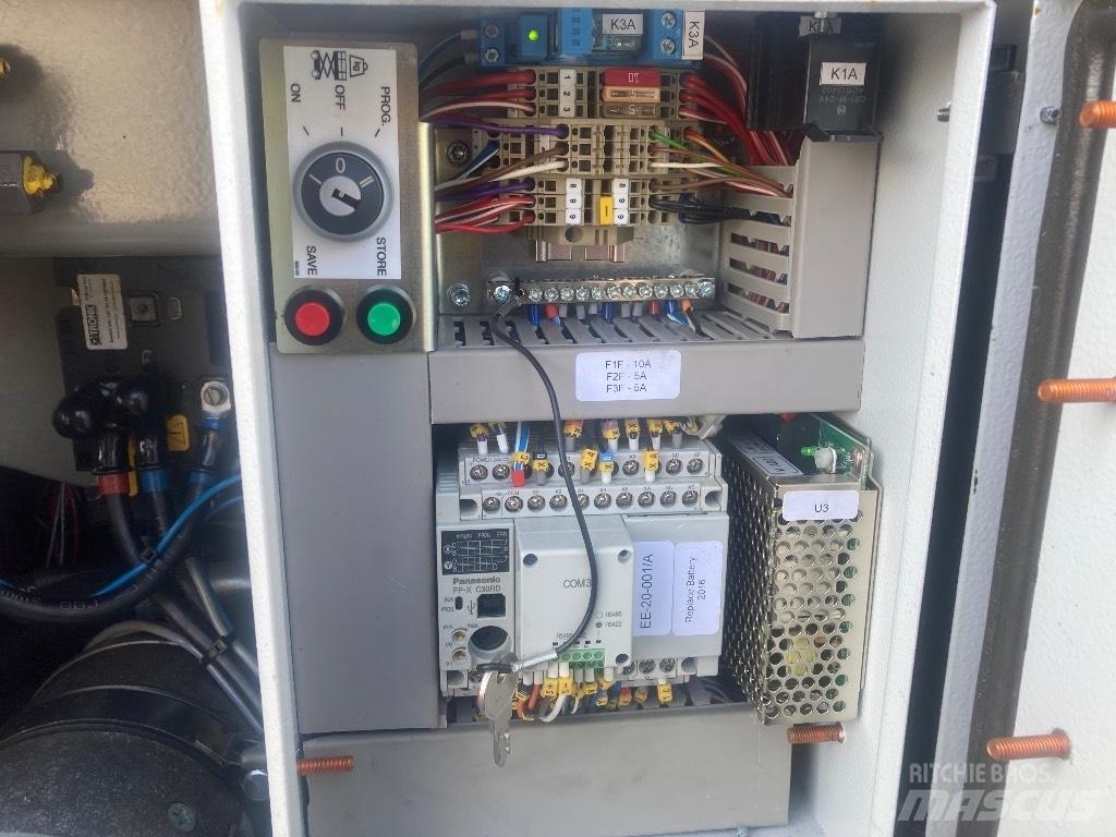 Holland Lift HL 9714 Ножничные подъемники