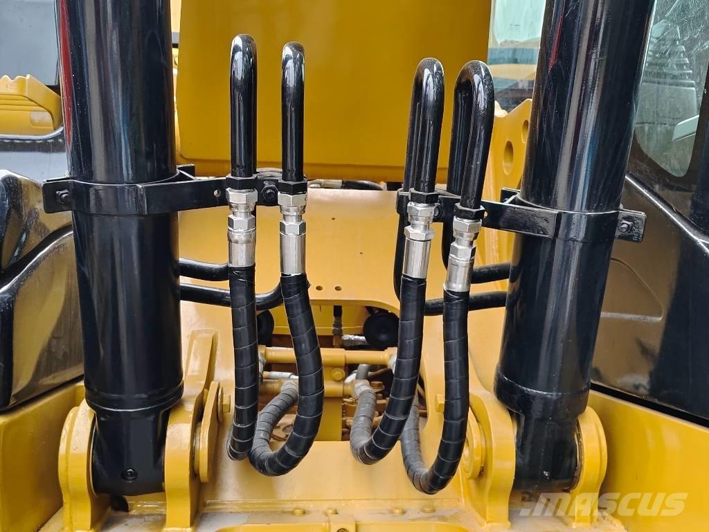 CAT 320 D Гусеничные экскаваторы