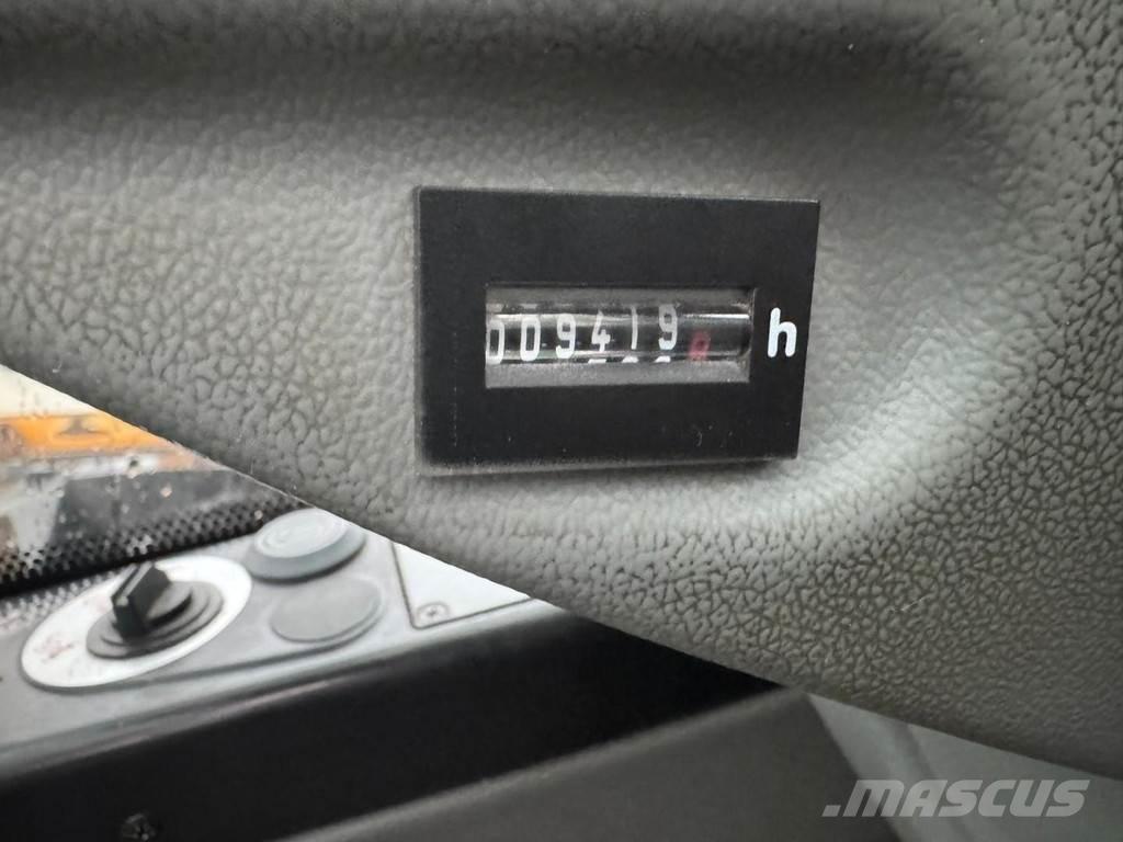 Liebherr LH 26 M Перегружатели металлолома/промышленные погрузчики