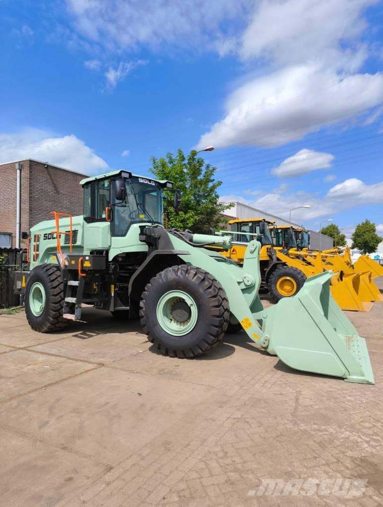 SDLG L958HEV Фронтальные погрузчики