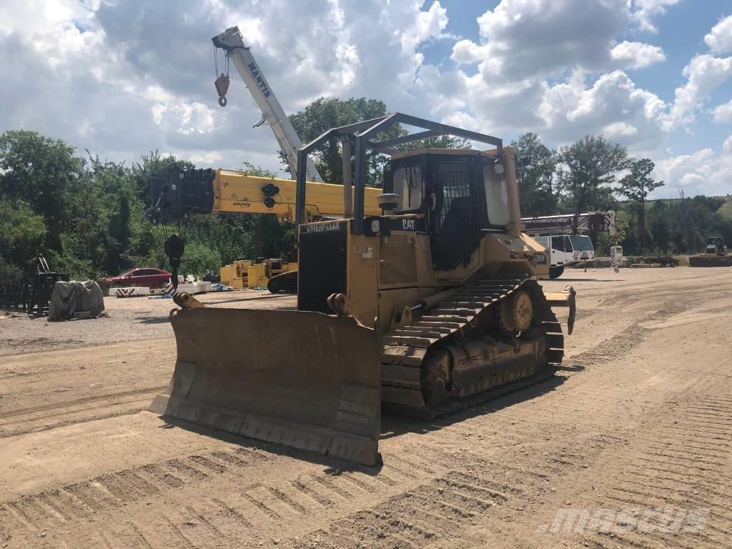 CAT D 5 M XL Гусеничные бульдозеры