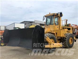 CAT 824 C Колесные бульдозеры
