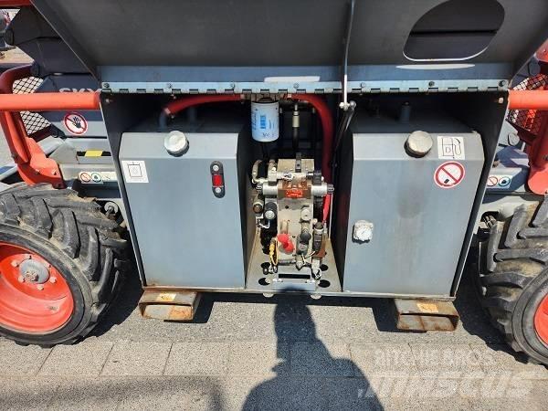 SkyJack SJ 6832 RT Ножничные подъемники